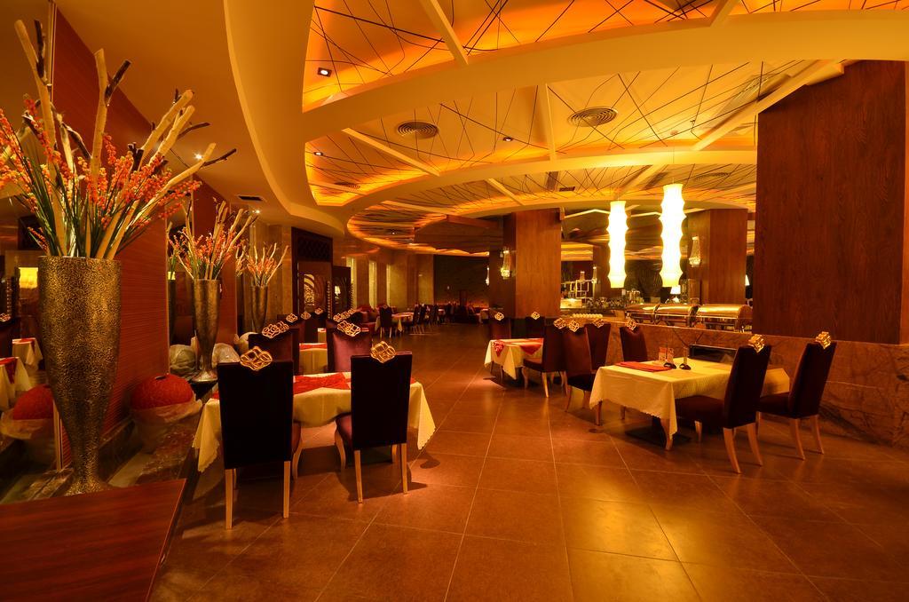 Huangma Holiday Hotel Haikou  Exteriör bild